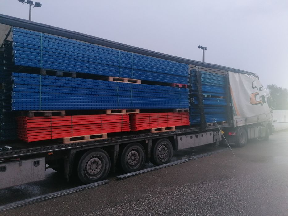 Racks, parteleiras industriais, estantes de armazém