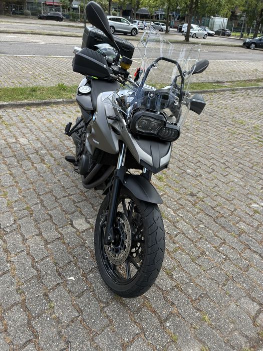 Vendo bmw f700 em bom estado