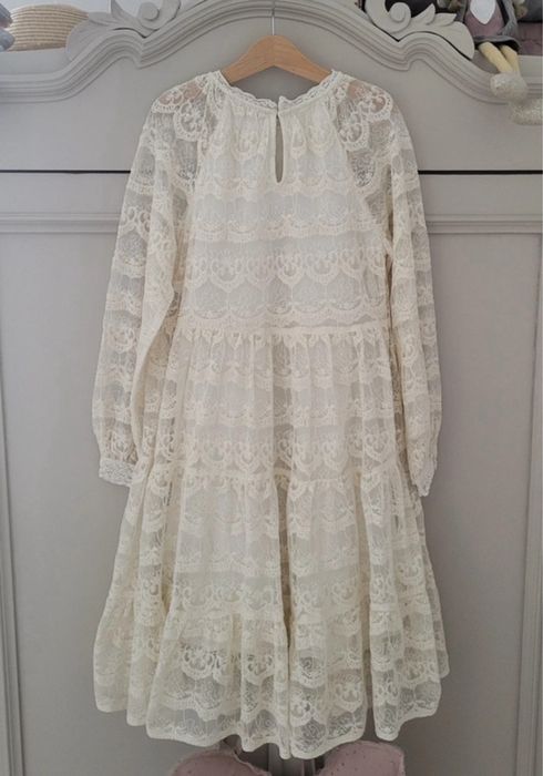 Zara sukienka 116 122 koronkowa boho ecru haftowana na swieta sesję