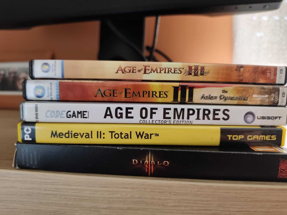 Age of Empires Collector's Edition PC - AoE 1+2 e expansões