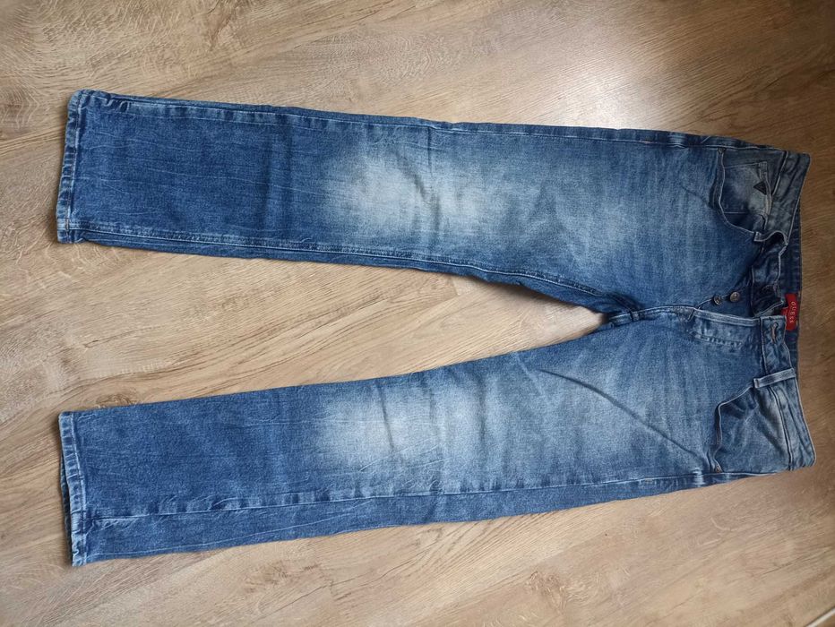 Spodnie jeansowe Guess r. 33 175/84A