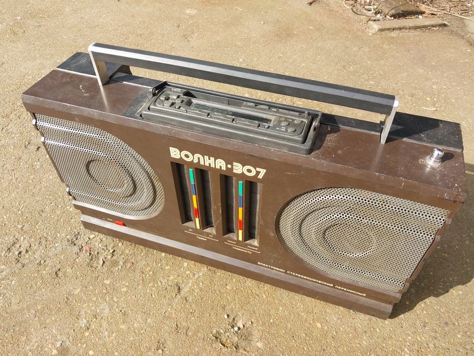 Wzmacniacz gramofonowy Wolna-307 z możliwością podłączenia radia samoc