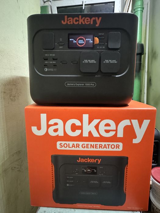 Продам Зарядна станція Jackery Explorer 1000 PRO