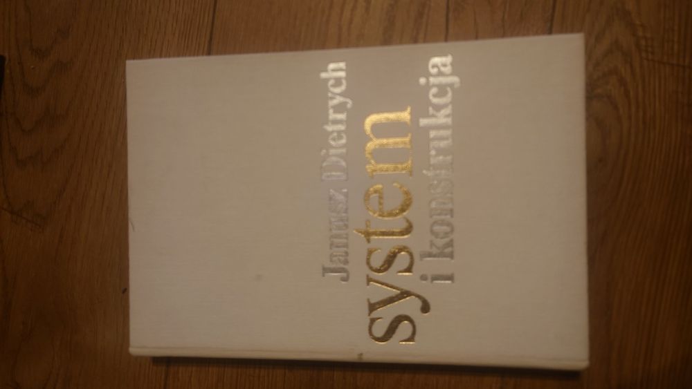 Książka system i konstrukcja