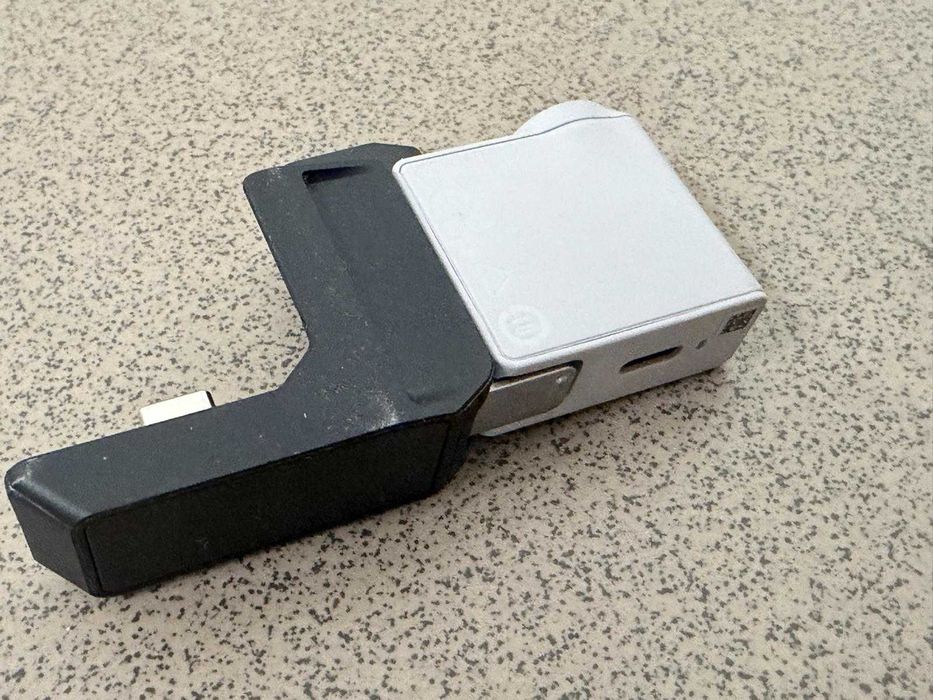 Inteligentny moduł śledzący do DJI RS