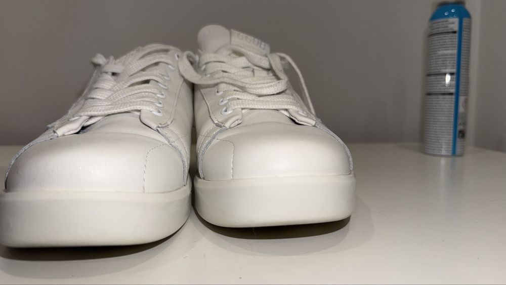 Golden goose 42
