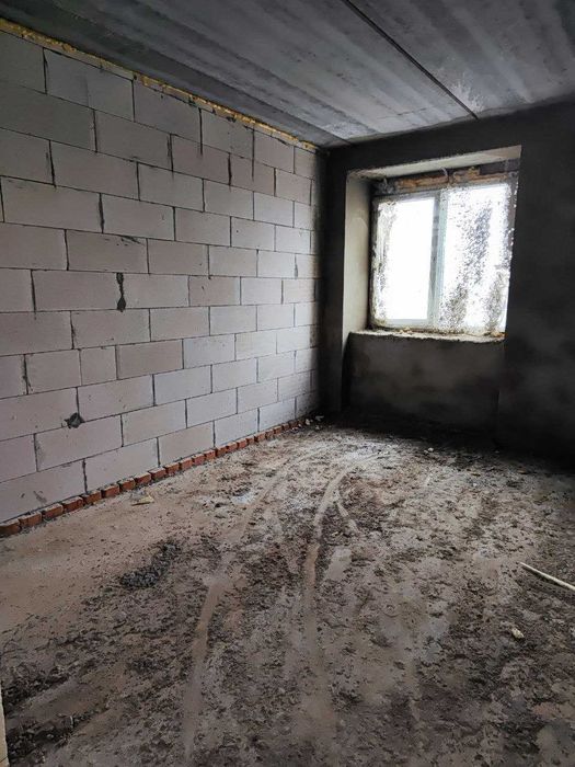 продаж 2 Кімнатна квартира Корона Дубово Н