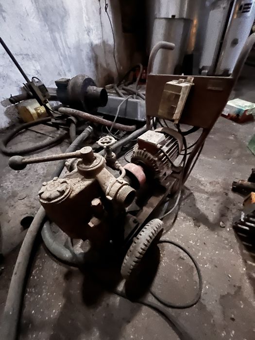 Bomba de transfega