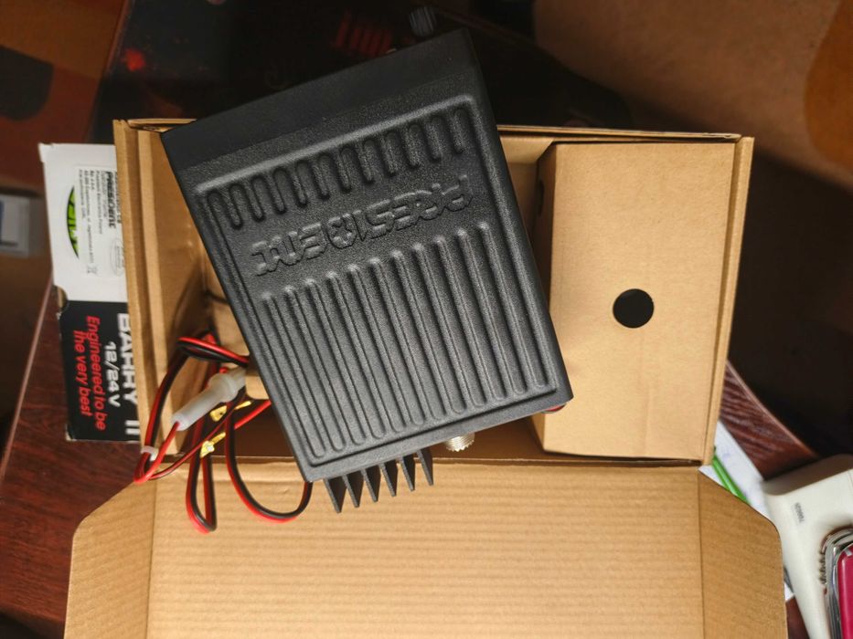 Радіостанція President Barry ||