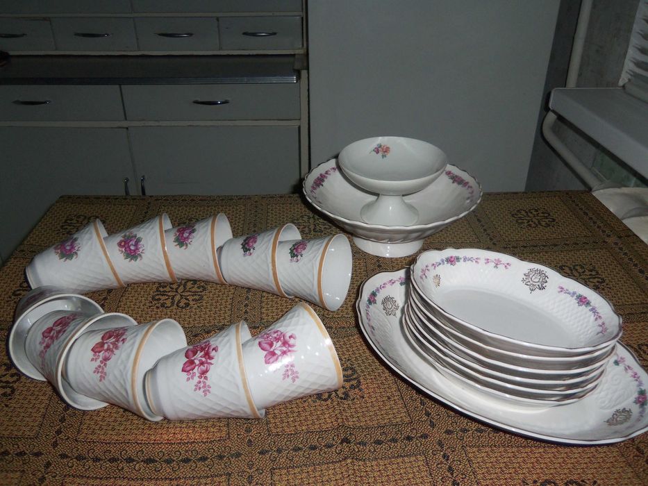 Посуда фарфоровая разная, времен СССР