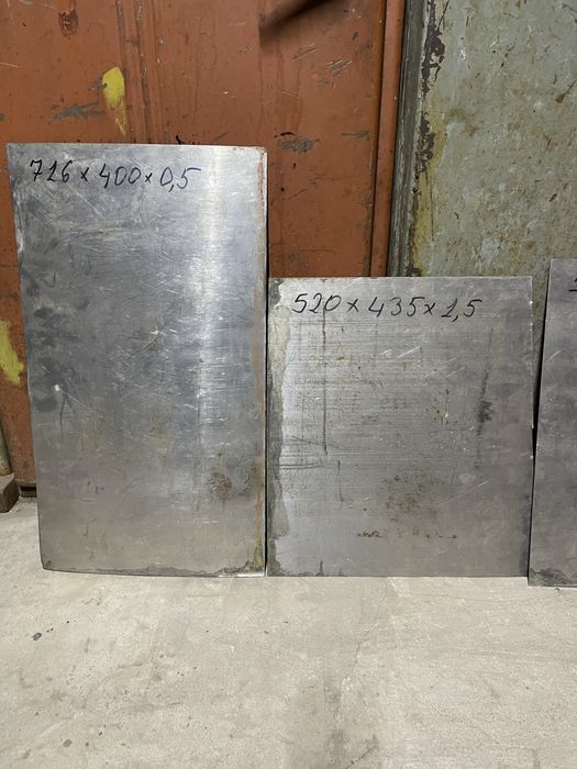 Листы нержавейки разные