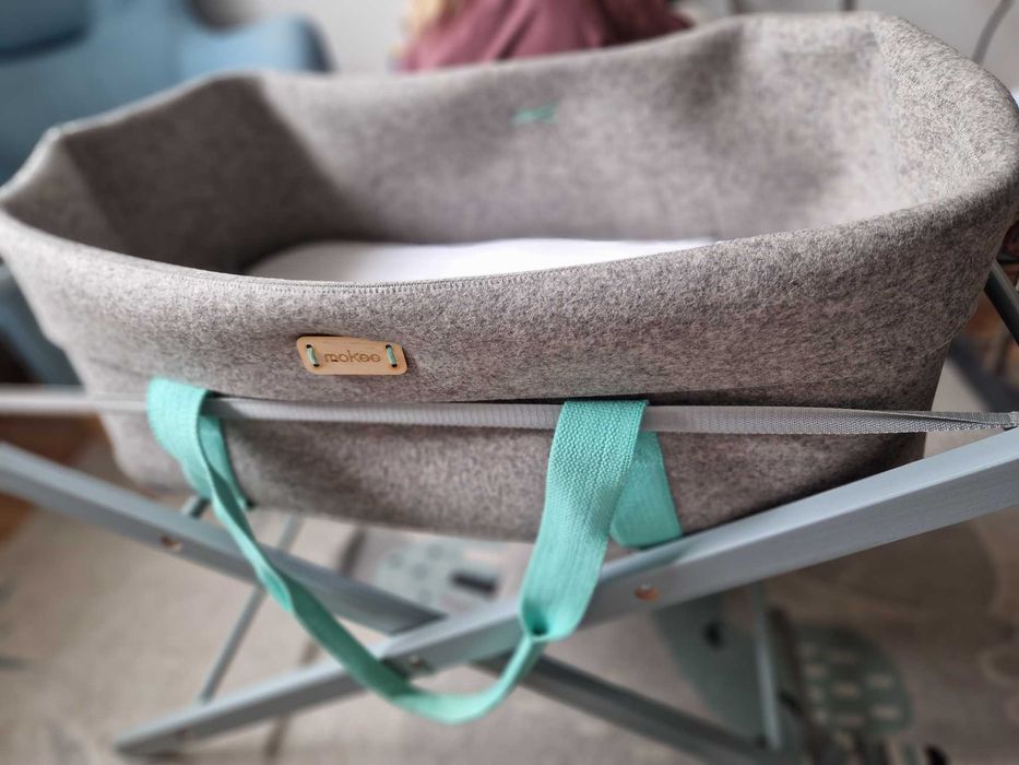 Mokee WoolNest Kosz Mojżesza ze stojakiem kolor lazurowy