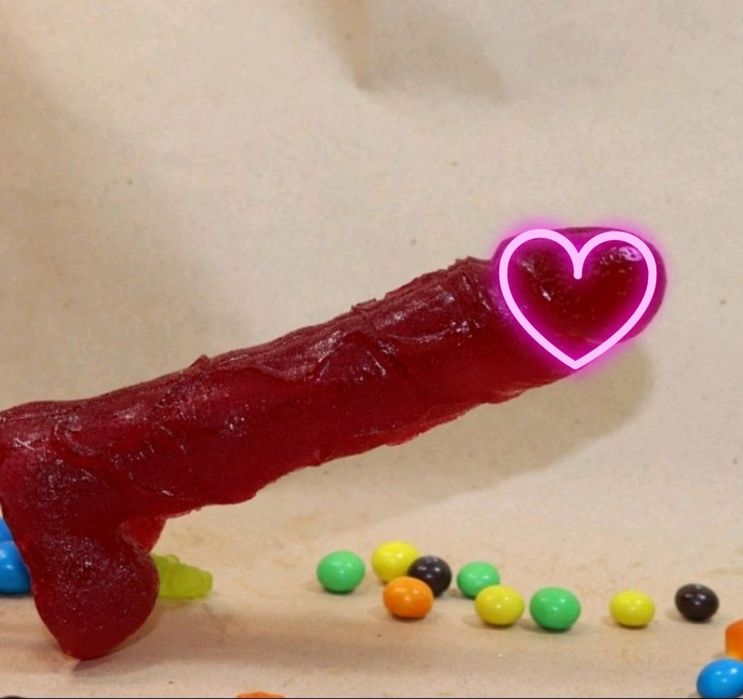 Шоколад в форме члена