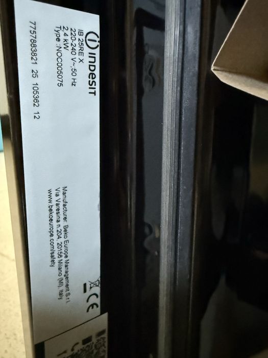 Forno INDESIT Estático IB 22RE X (74 L - 59.4 cm - Inox)