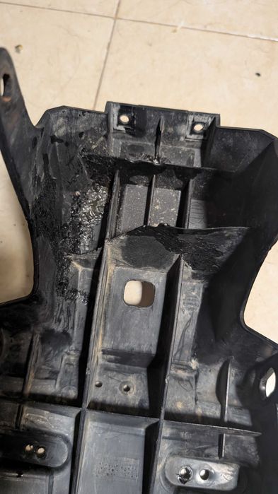 Suporte de matricula protecao escapes xt660