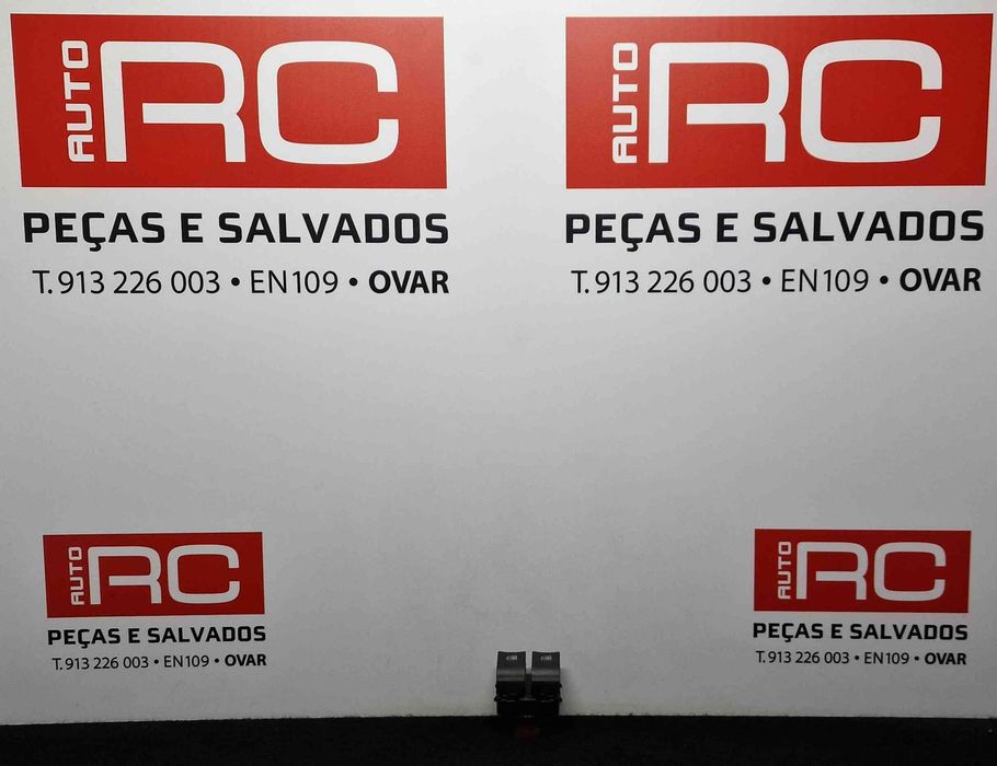 Comando / Botão / Interruptor Vidros Frente Esquerdo 25411342R - DACIA DUSTER