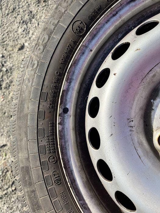 Koła zapas  5 x 120 Bus 215/65R16 C Continental