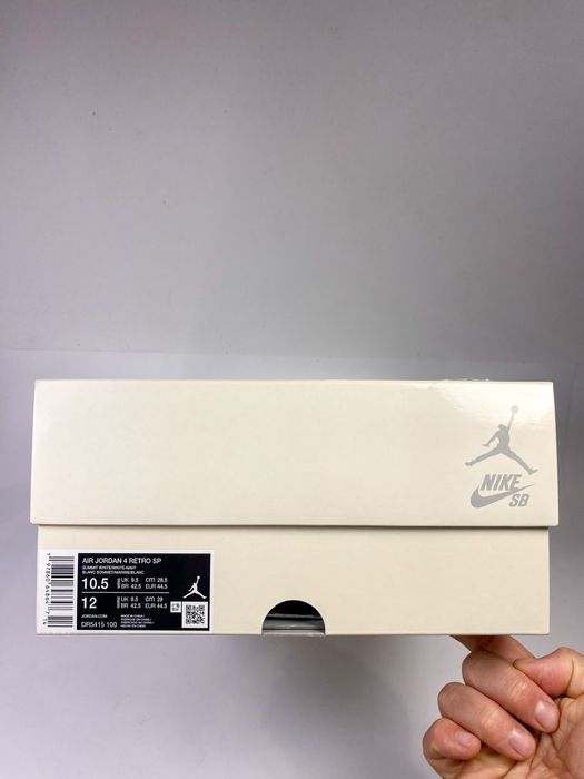 Air Jordan 4 Retro SB Navy - 42 / 44.5 / 45.5