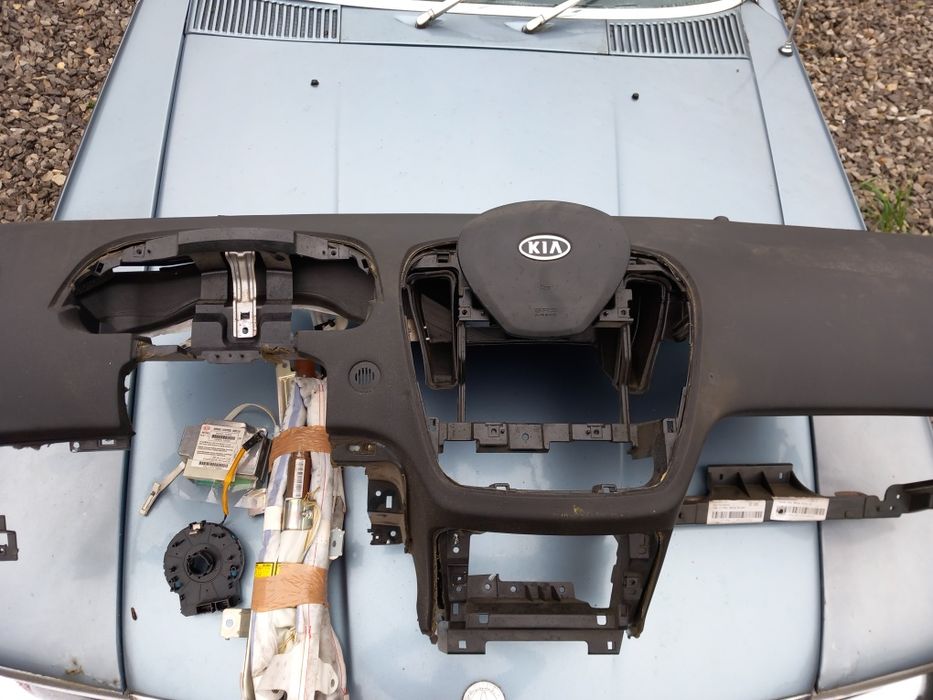 Deska Airbagi Kia Ceed 07-10 EU