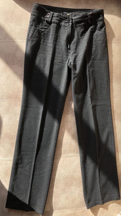 Продаются хорошие брюки