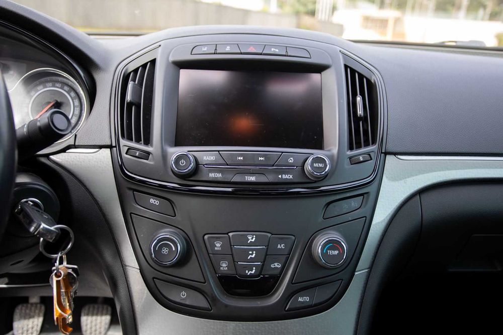 Opel Insignia 1.4 Gasolina 2014