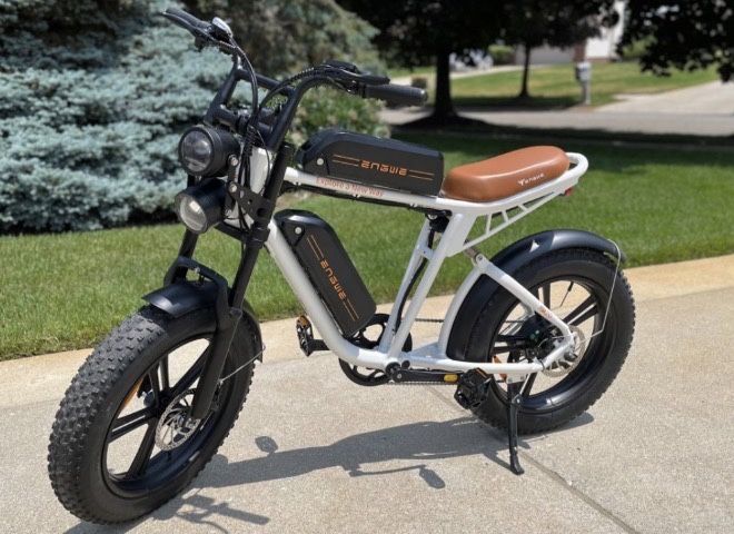 Bicicleta eletrica ENGWE M20 BRANCA  1000w Duas Bateria - Ebike