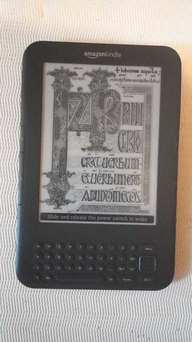 Электронна книга Amazon Kindle 3 WiFi