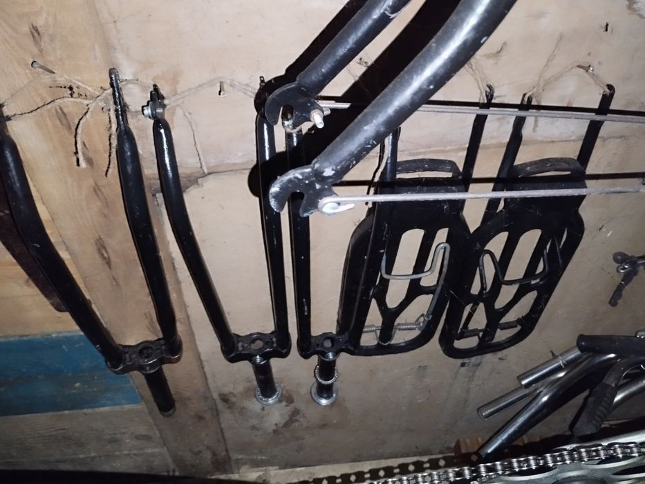 Вело запчастини для велосипеда України