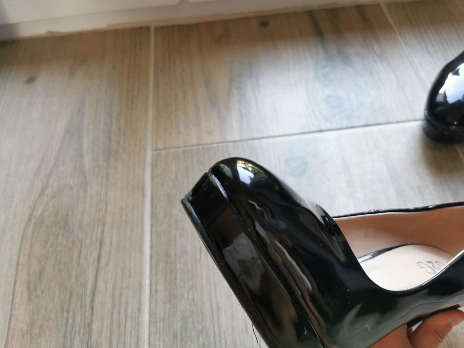 Szpilki r 37 czarne. Jak nowe