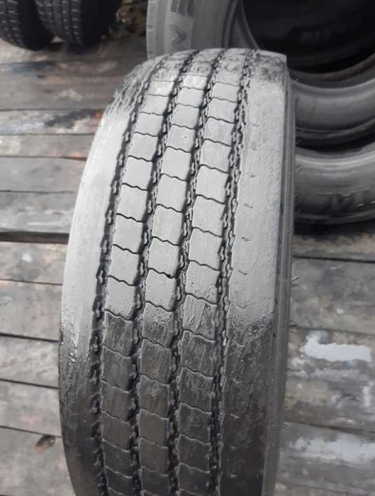 215/75R17.5 Pirelli FR01 Triathlon przód