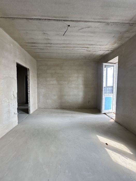 Продаж 1-кімнатна квартира вул. Лісова, 42в