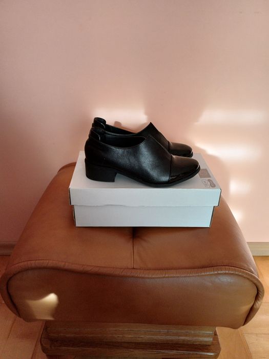 Witam mam do sprzedania buty