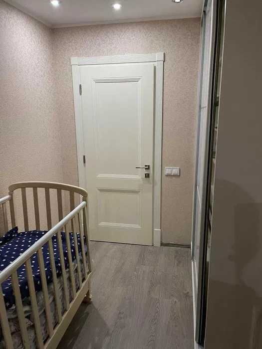 Продам 3 к. квартиру Харьковских Дивизий метро Армейская Новые Дома