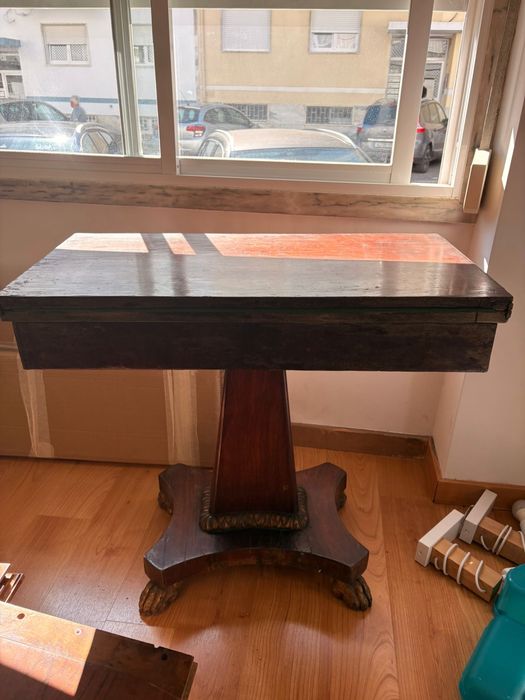 Mesa de Jogo Centenaria