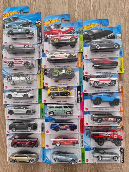 Hot wheels mainline