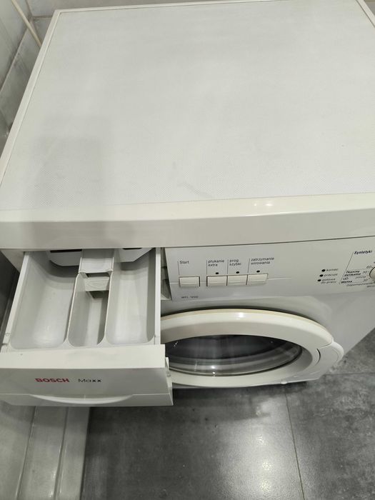 Pralka BOSCH MAXX WFL 1200