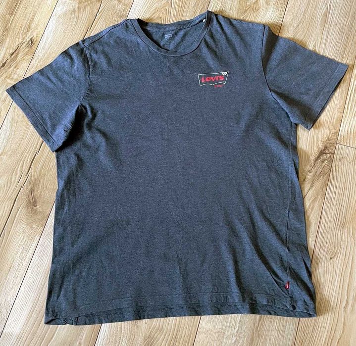Bluzka męska Tshirt Levi's XL szara 45zł