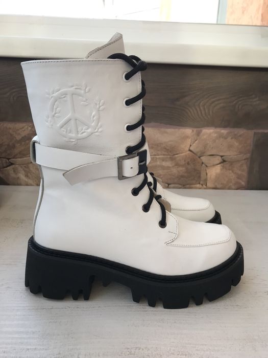 Нові зимові,натуральна шкіра 36;37;38,є інші моделі по оному розм