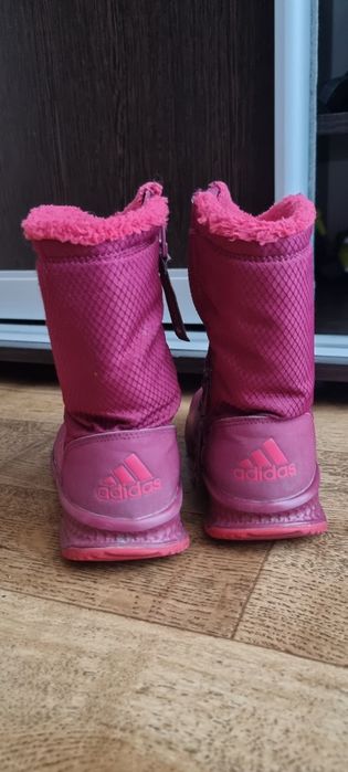 Зимние  ботинки Adidas