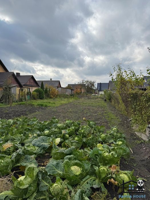 Продається половина будинку