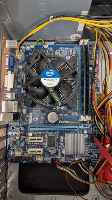 Системный блок + видеокарта. Intel Celeron G550, DDR3 8GB, 820GB HDD