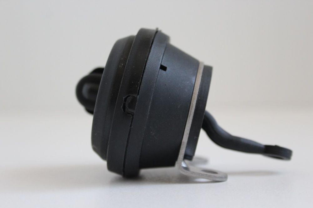 Вакумний актуатор  EGR ЕГР vw skoda audi 1.6 2.0 tdi (груша) 03L131512