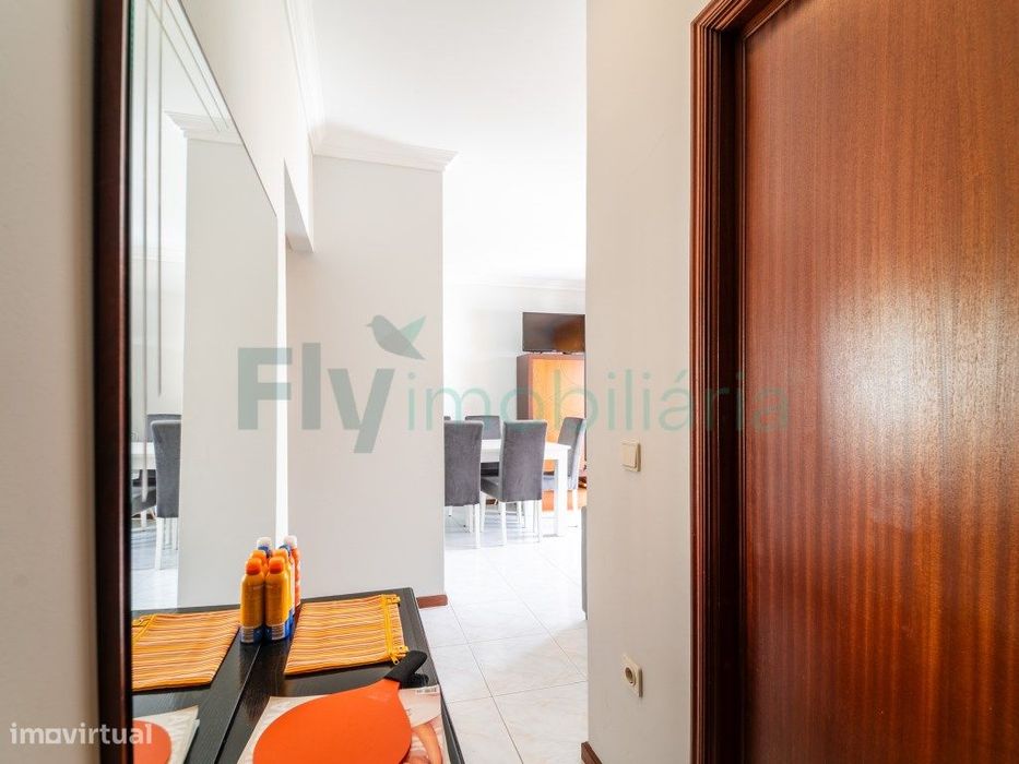 Apartamento T1 em Aver-O-Mar - 2ª Linha de Praia