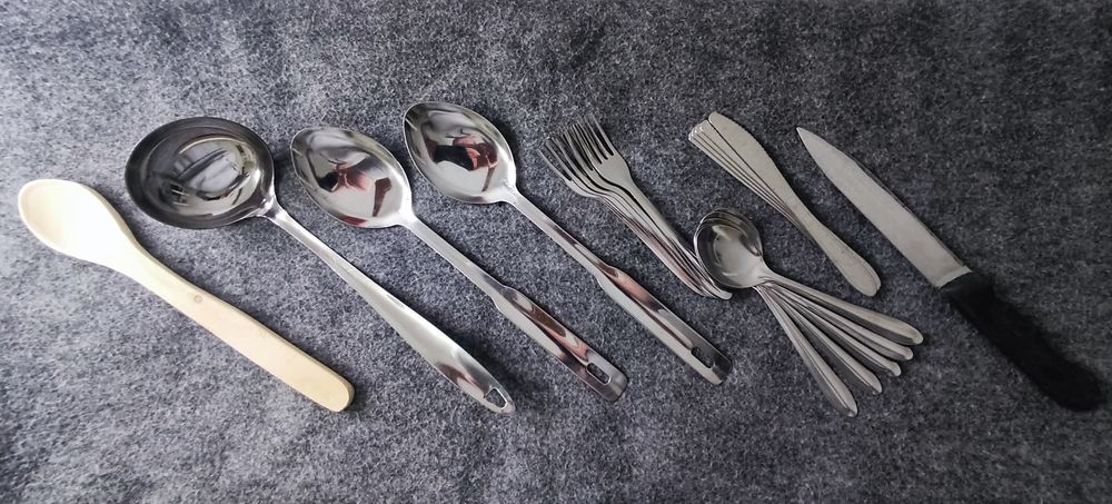 Кухонні набір посуду з нержавіючої сталі