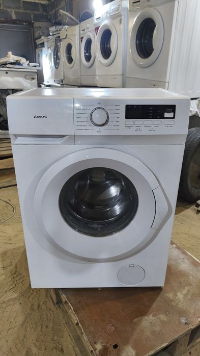 Продам стиралку Delfa