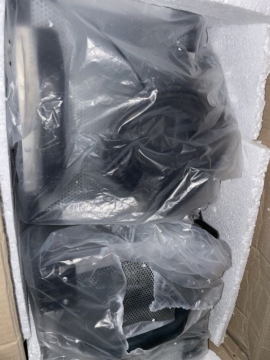 Пристрій для знищення шашелю, короїду з деревини з стійкою.