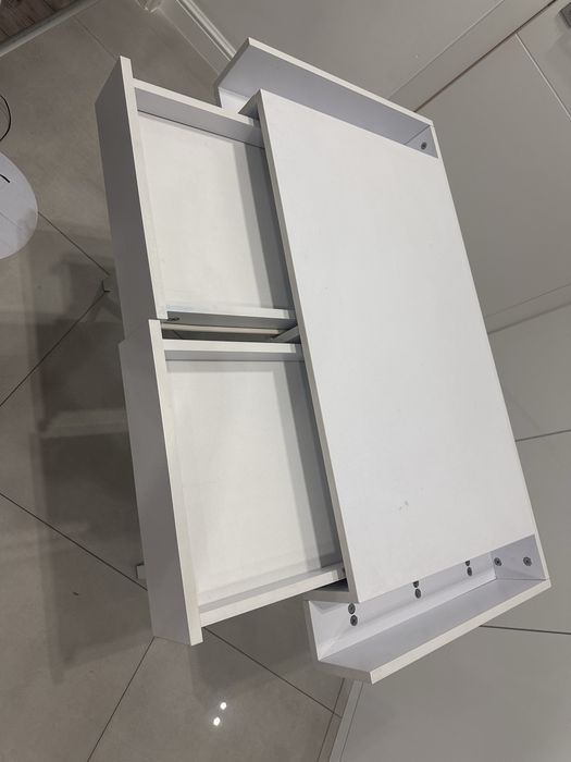 Biurko biale ikea