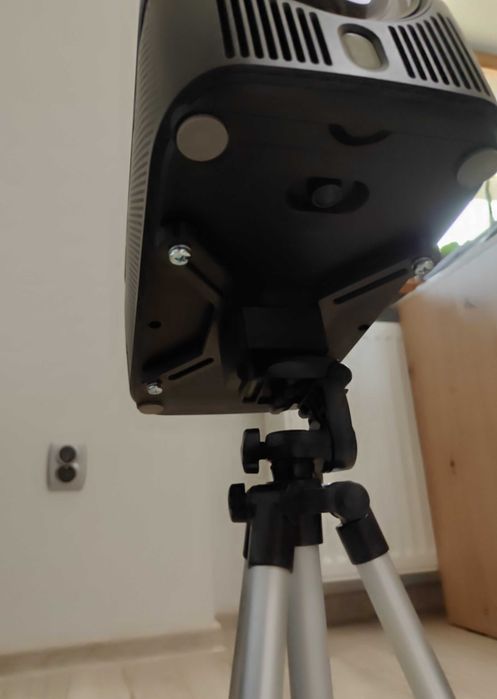 Uchwyt projektora Magcubic HY450C pod statyw stojak