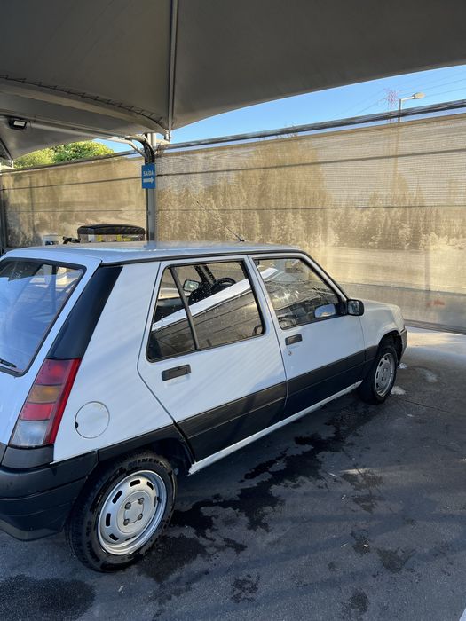 Renault 5
