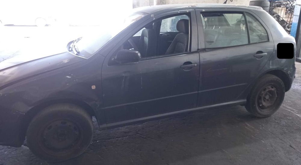 Skoda Fabia para peças